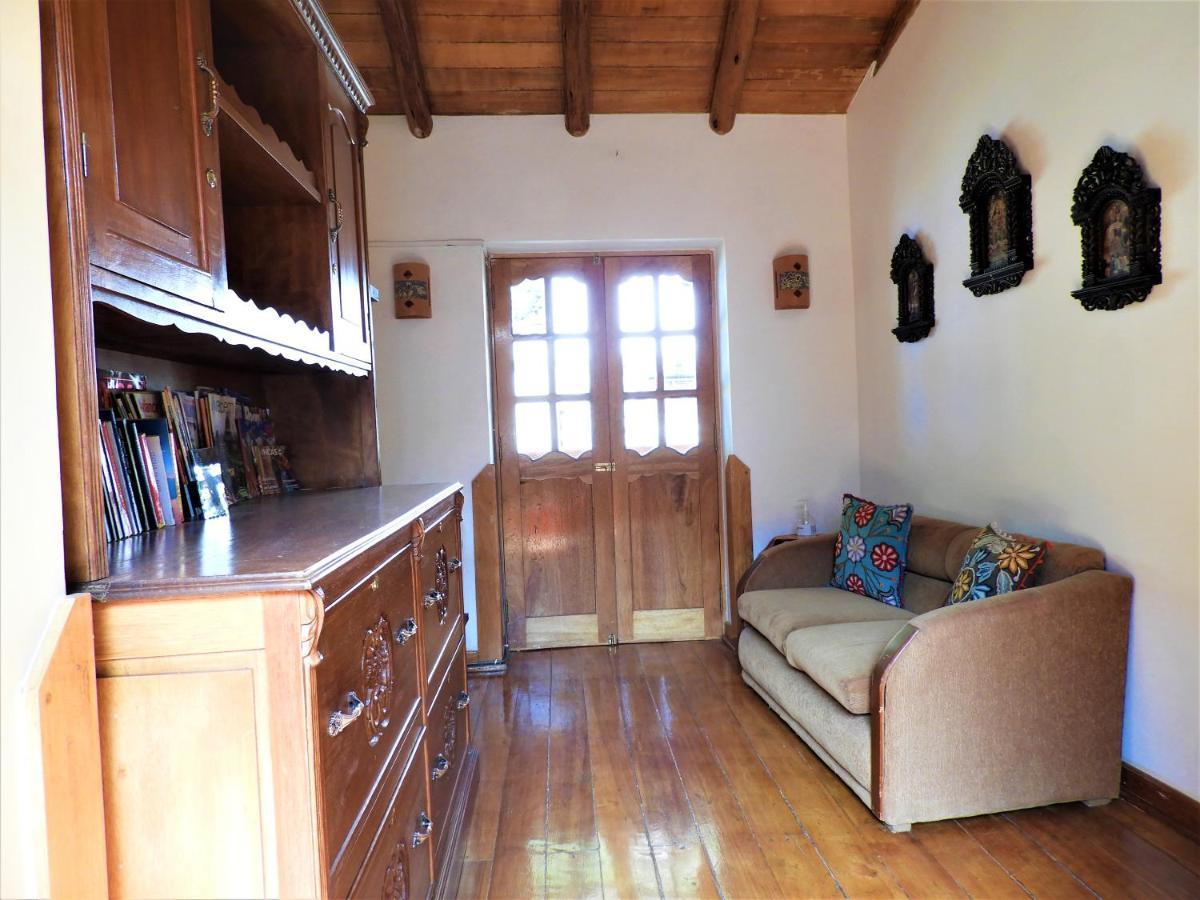 Picaflor Tambo Guest House Ollantaytambo Buitenkant foto